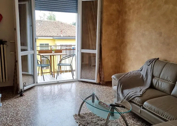Apartament Milli Ferrara